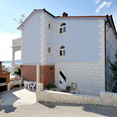 Apartman Beric Trogir Exteriör bild