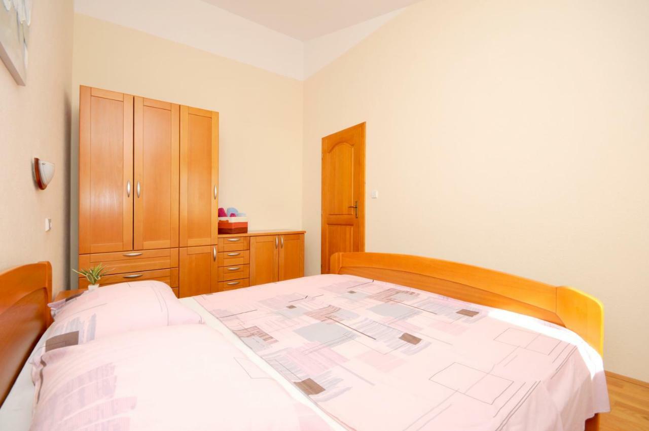 Apartman Beric Trogir Exteriör bild