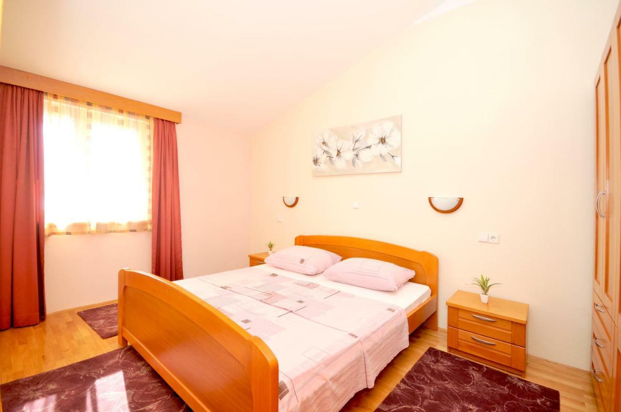 Apartman Beric Trogir Exteriör bild