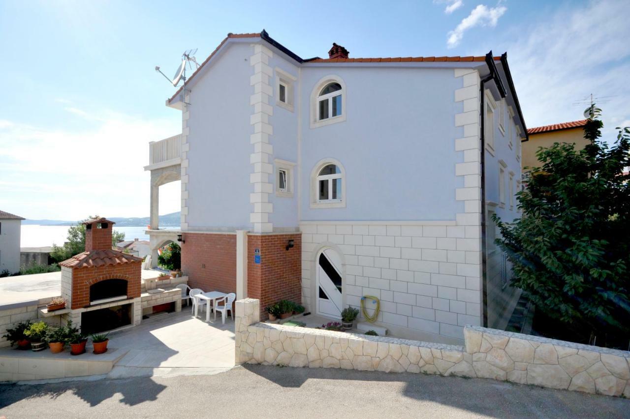 Apartman Beric Trogir Exteriör bild